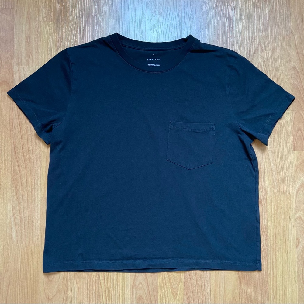 Everlane Women’s Front Pocket Black Crop Top T-Shirt Size Medium